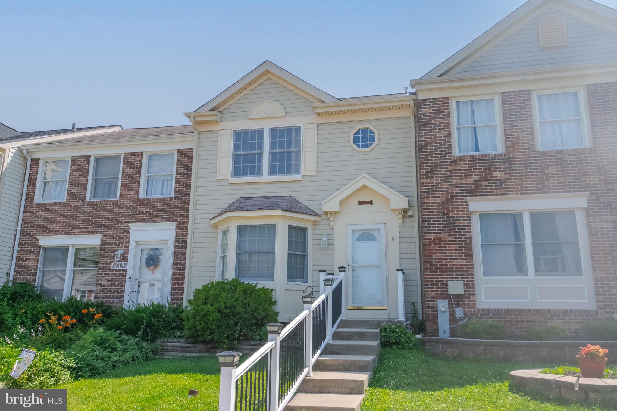 VILLAGE OF SILVER HALL - Residential