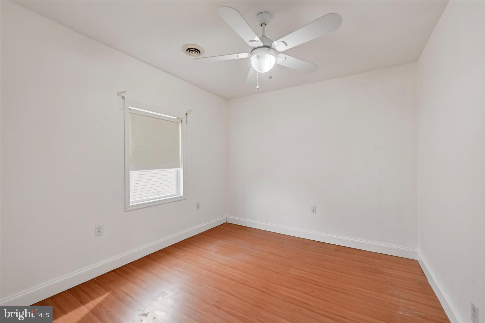 ESSEX - Residential