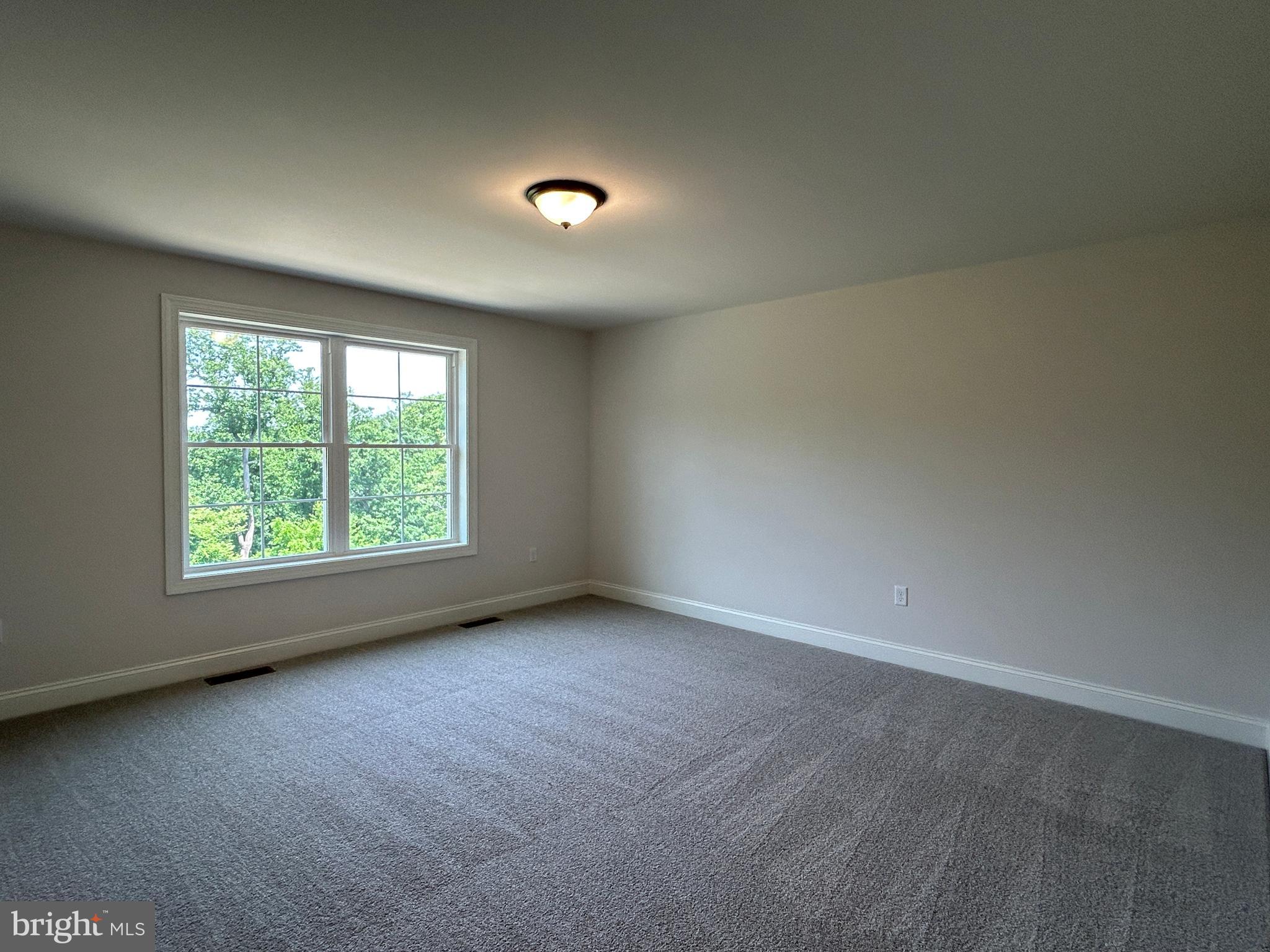 WOODLAND HILLS - Residential