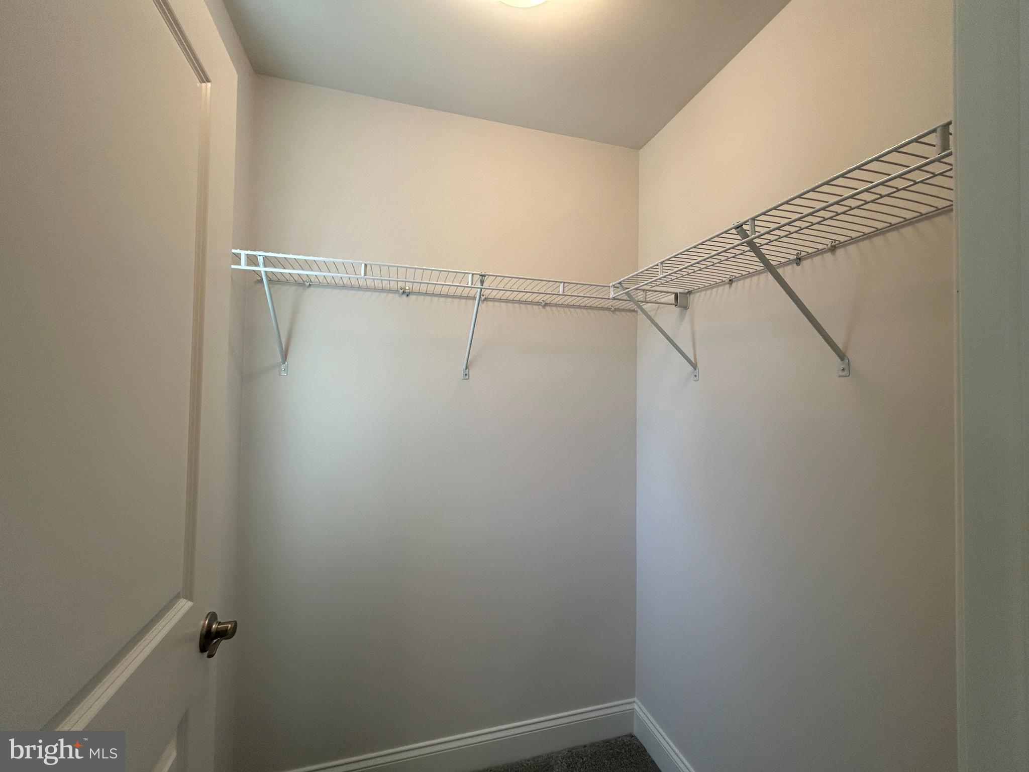 WOODLAND HILLS - Residential