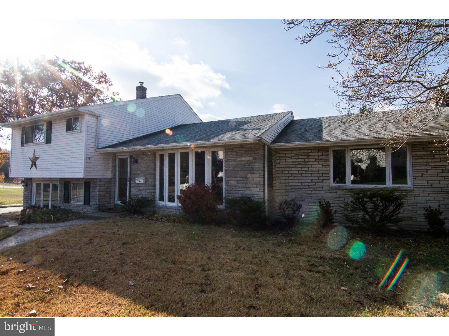 Come see this beautiful single family home with potential in law suite! Family room on main floor has stone fireplace, built ins and outside entrance to rear patio. Lower level has potential in law suite with 2 rooms and full bath and it's own entrance from outside. Upper level has master with full bath, 2 other bedrooms and hall bath. Attic is floored for storage!