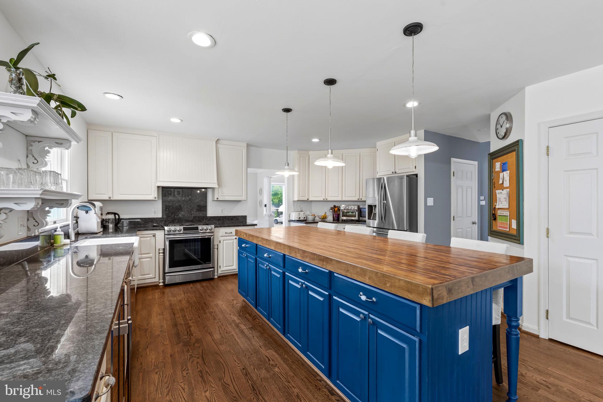 TURF VALLEY - Residential