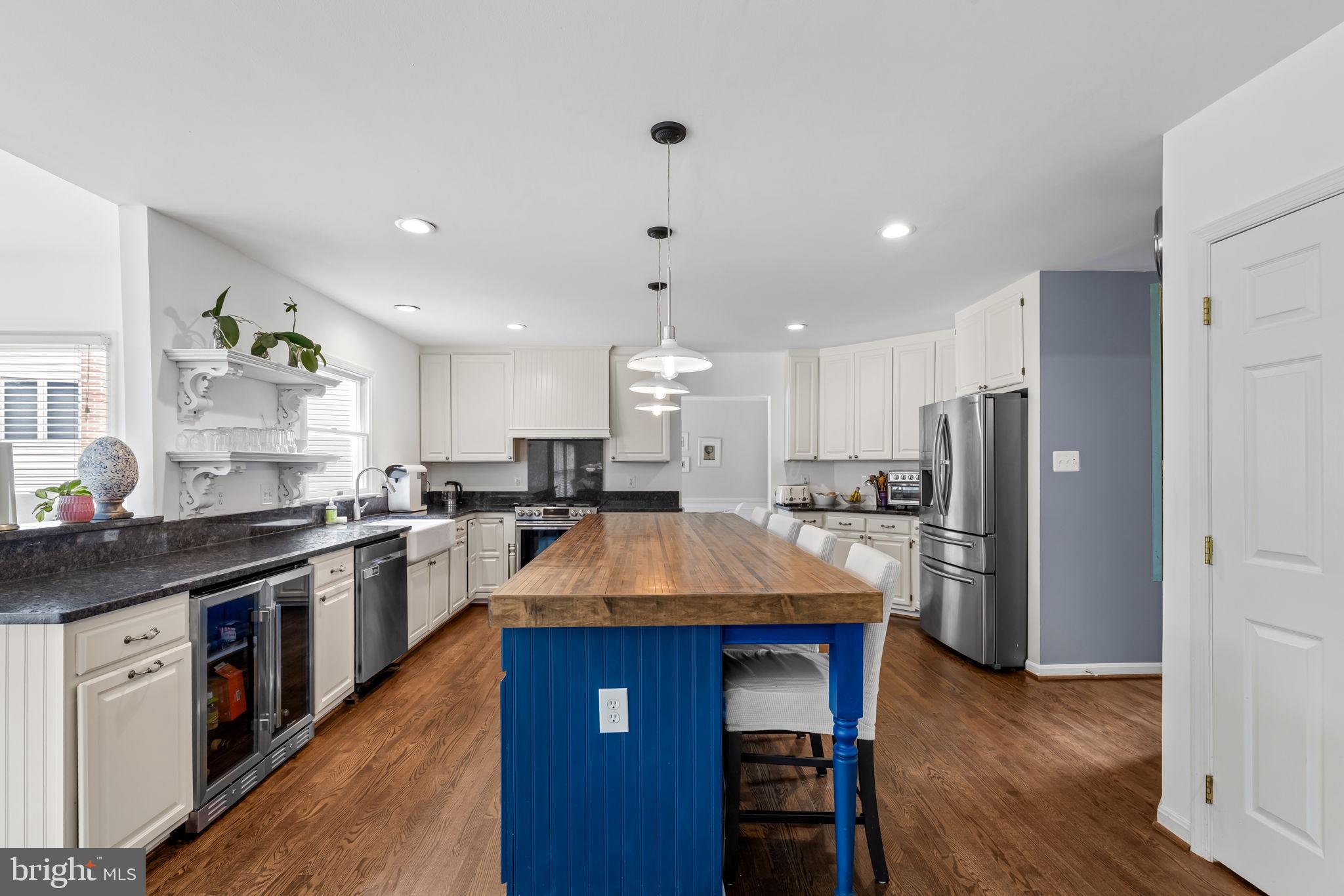TURF VALLEY - Residential