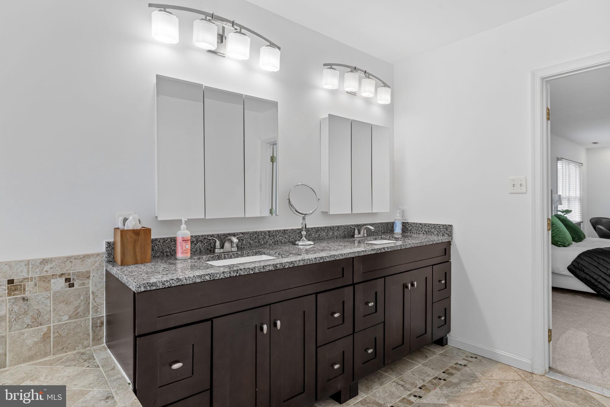TURF VALLEY - Residential
