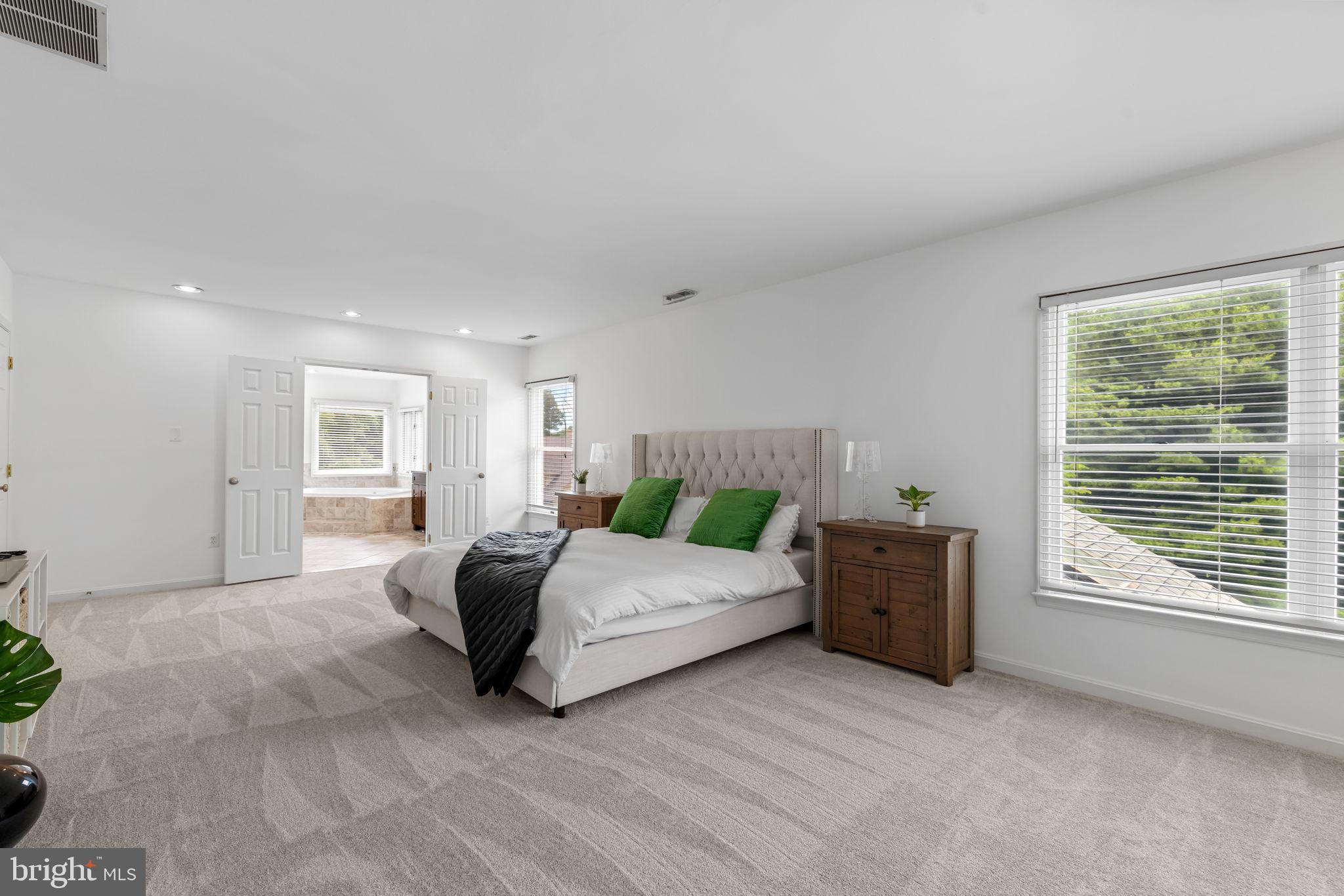TURF VALLEY - Residential