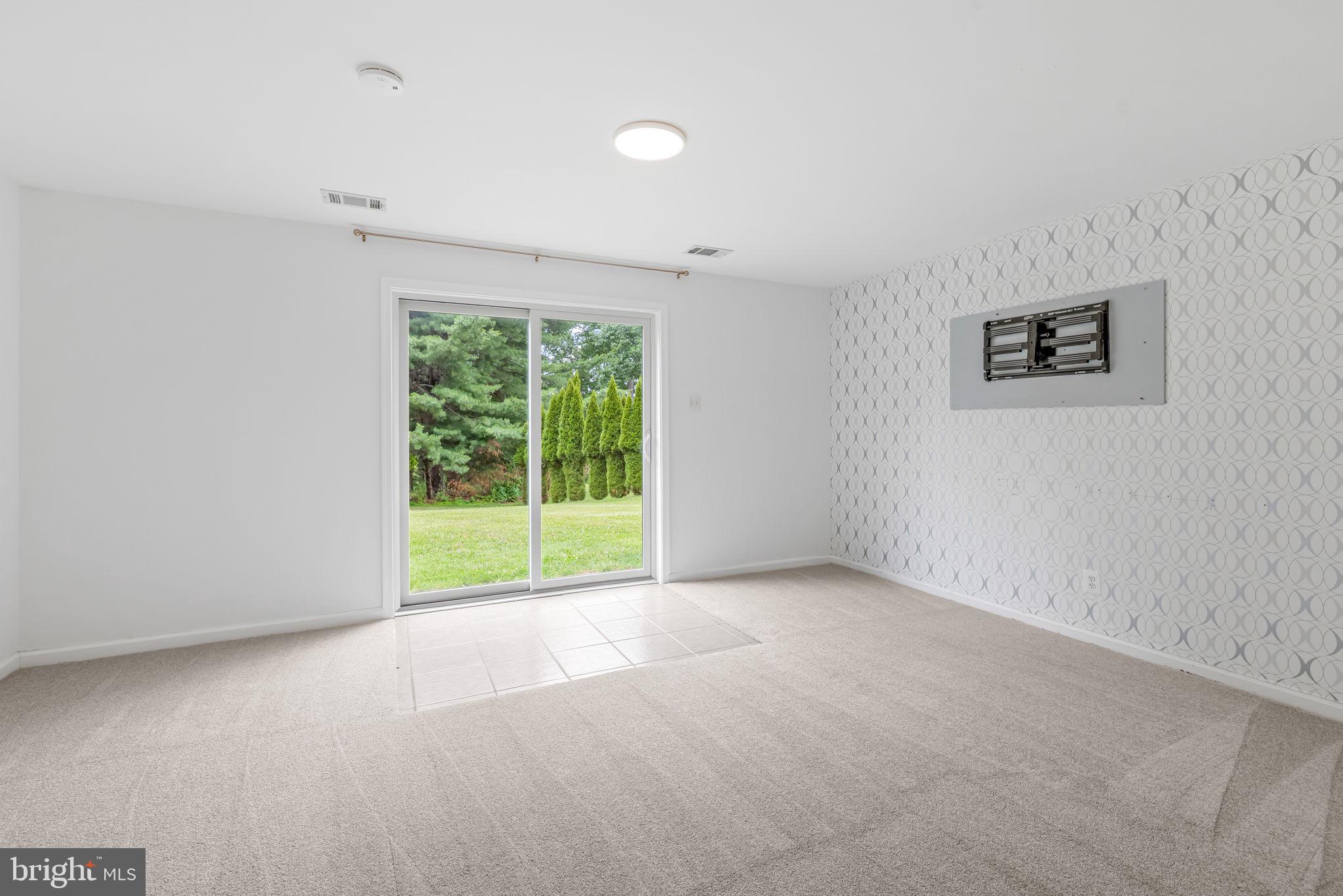 TURF VALLEY - Residential