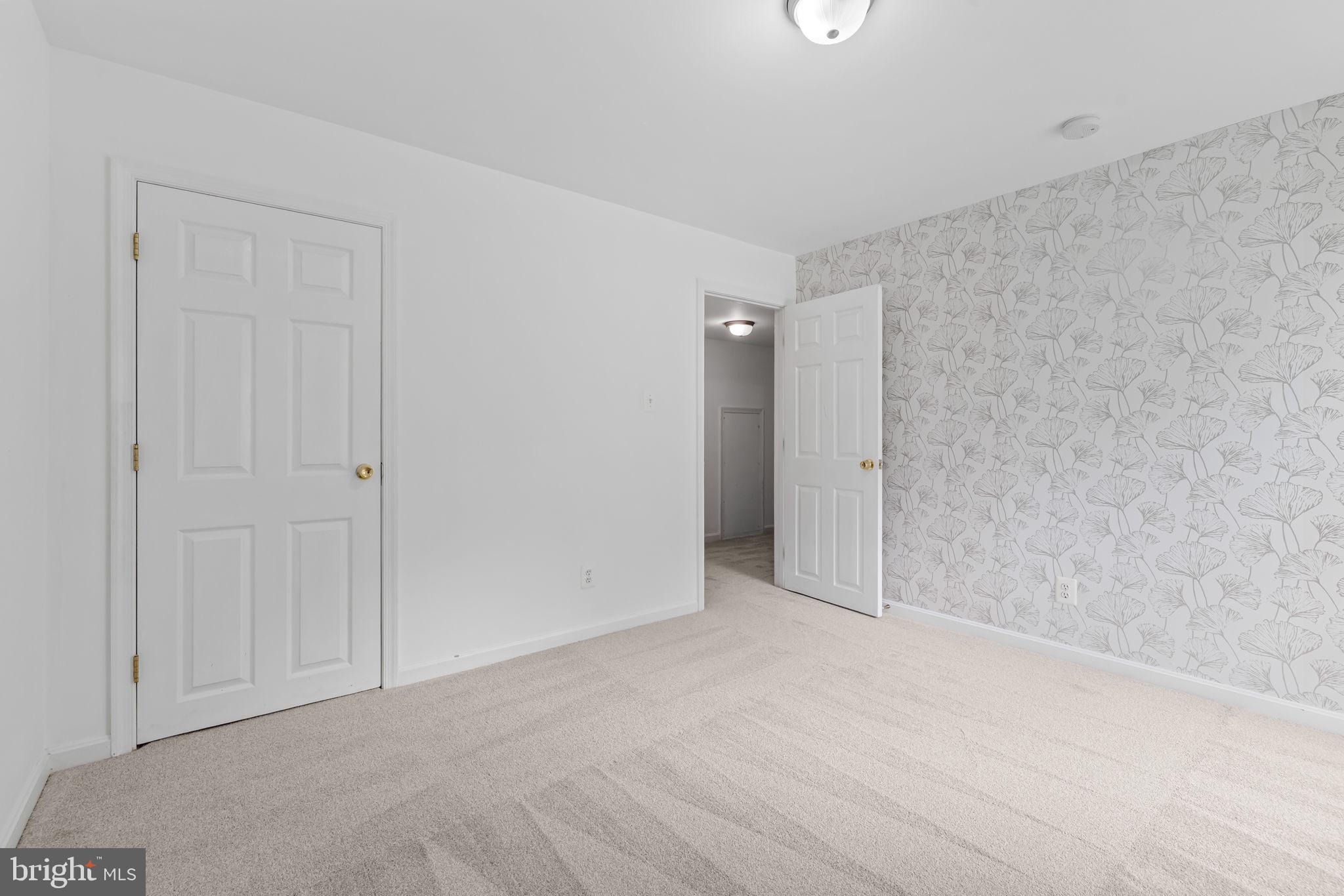 TURF VALLEY - Residential