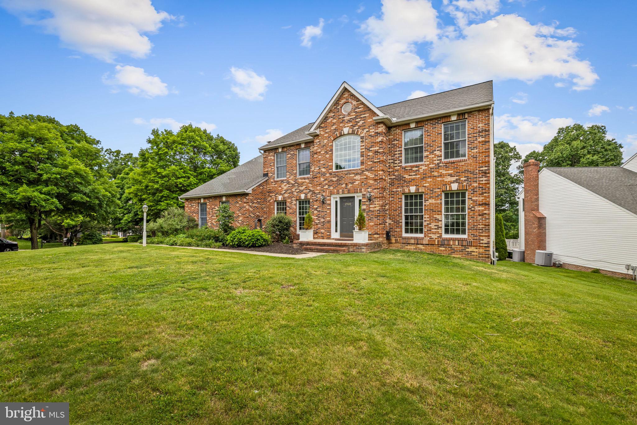 TURF VALLEY - Residential