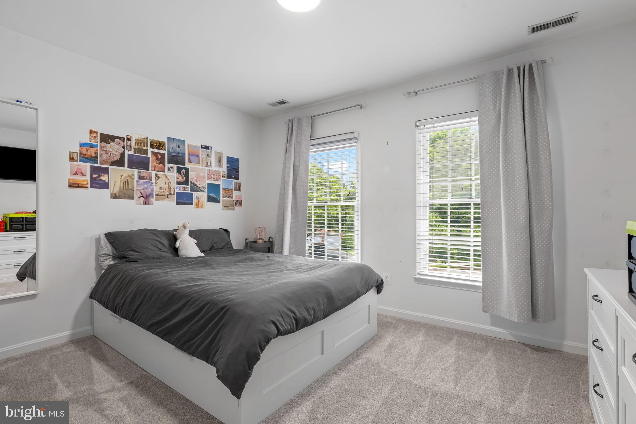 TURF VALLEY - Residential