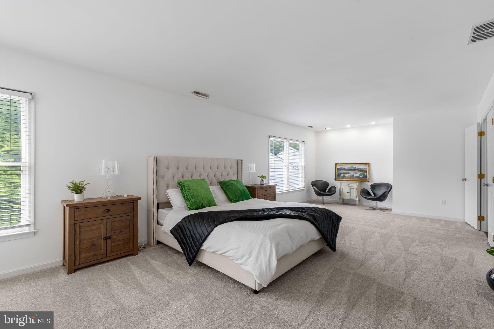 TURF VALLEY - Residential