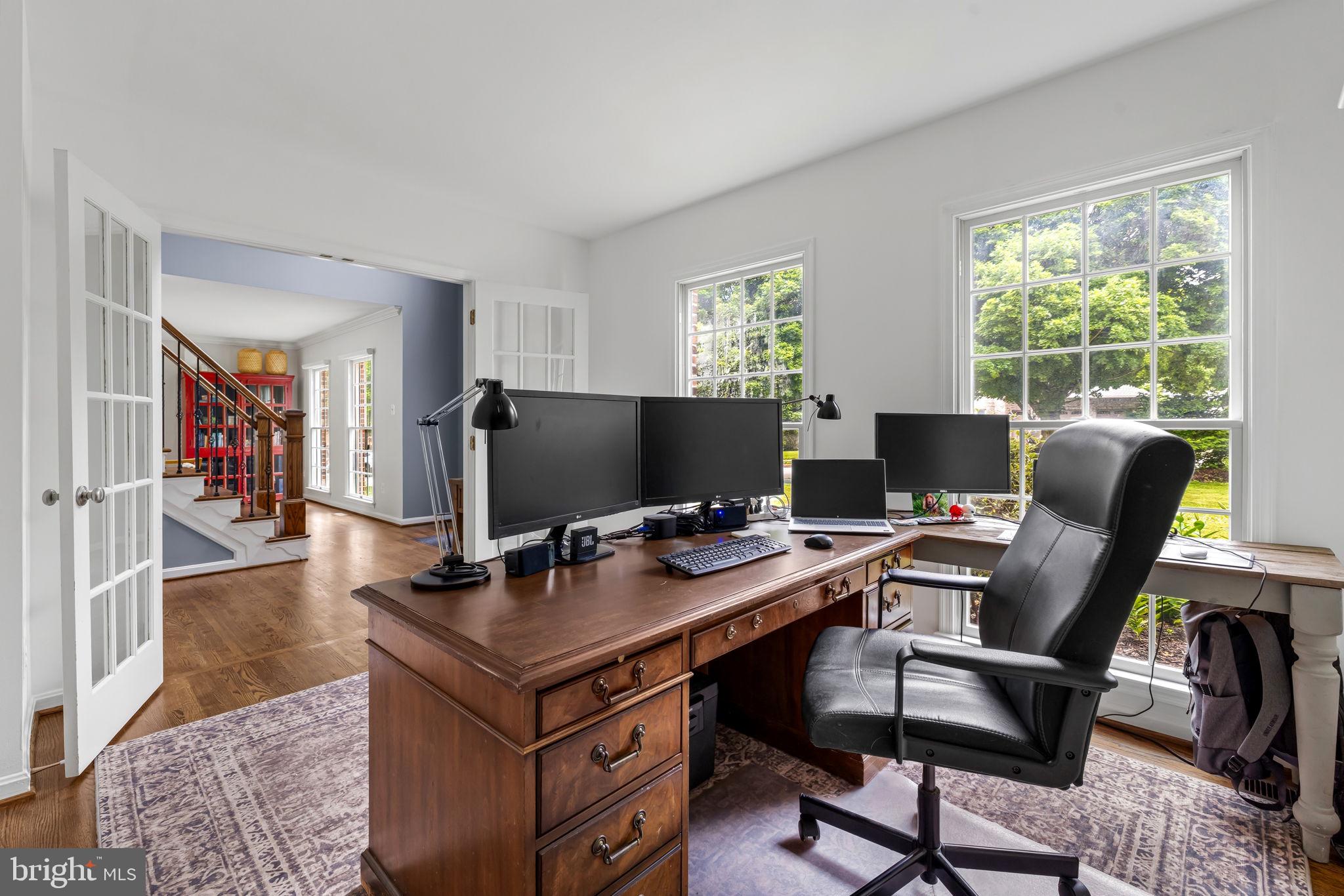 TURF VALLEY - Residential