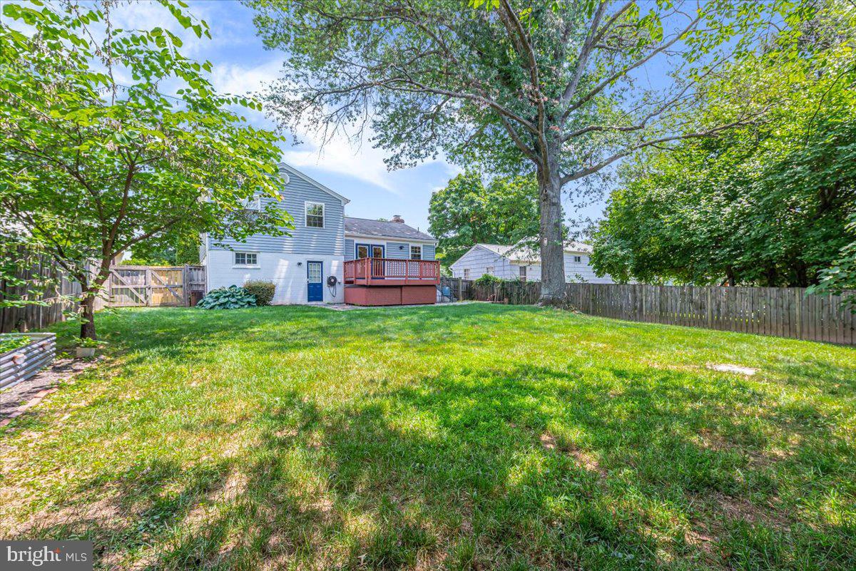 ROCK CREEK PALISADES - Residential