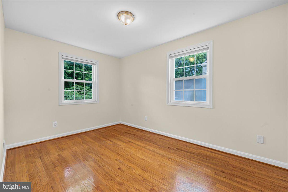 ROCK CREEK PALISADES - Residential