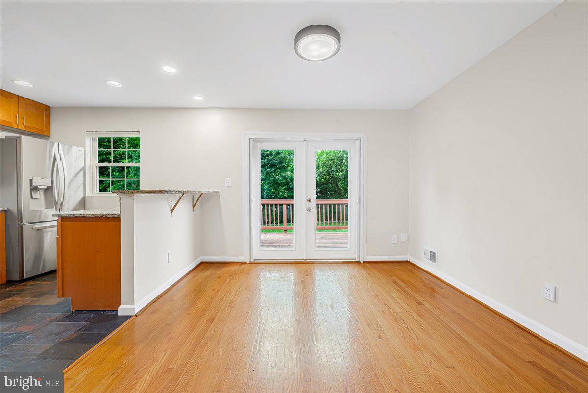 ROCK CREEK PALISADES - Residential