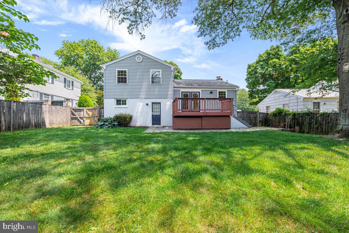 ROCK CREEK PALISADES - Residential