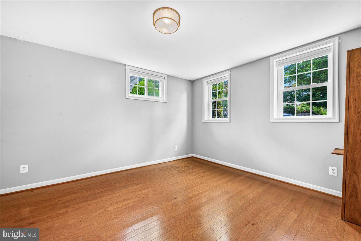 ROCK CREEK PALISADES - Residential