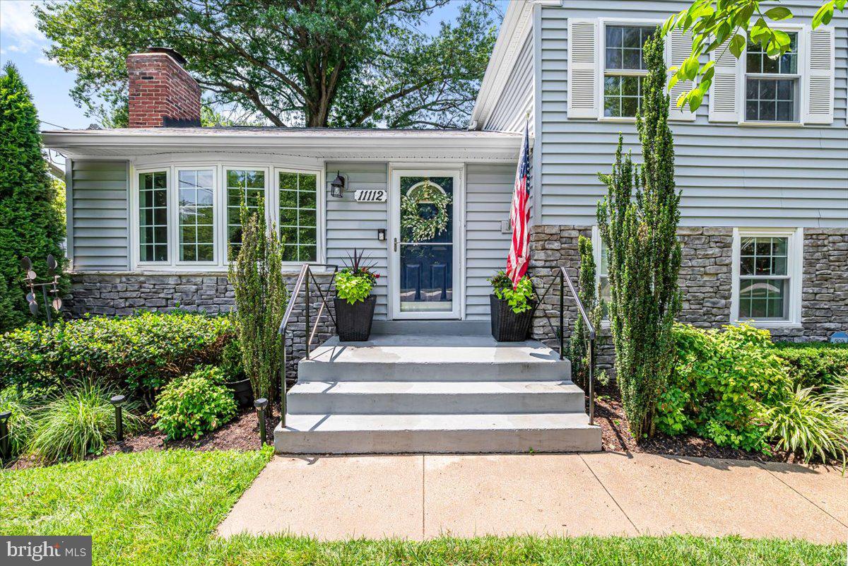 ROCK CREEK PALISADES - Residential