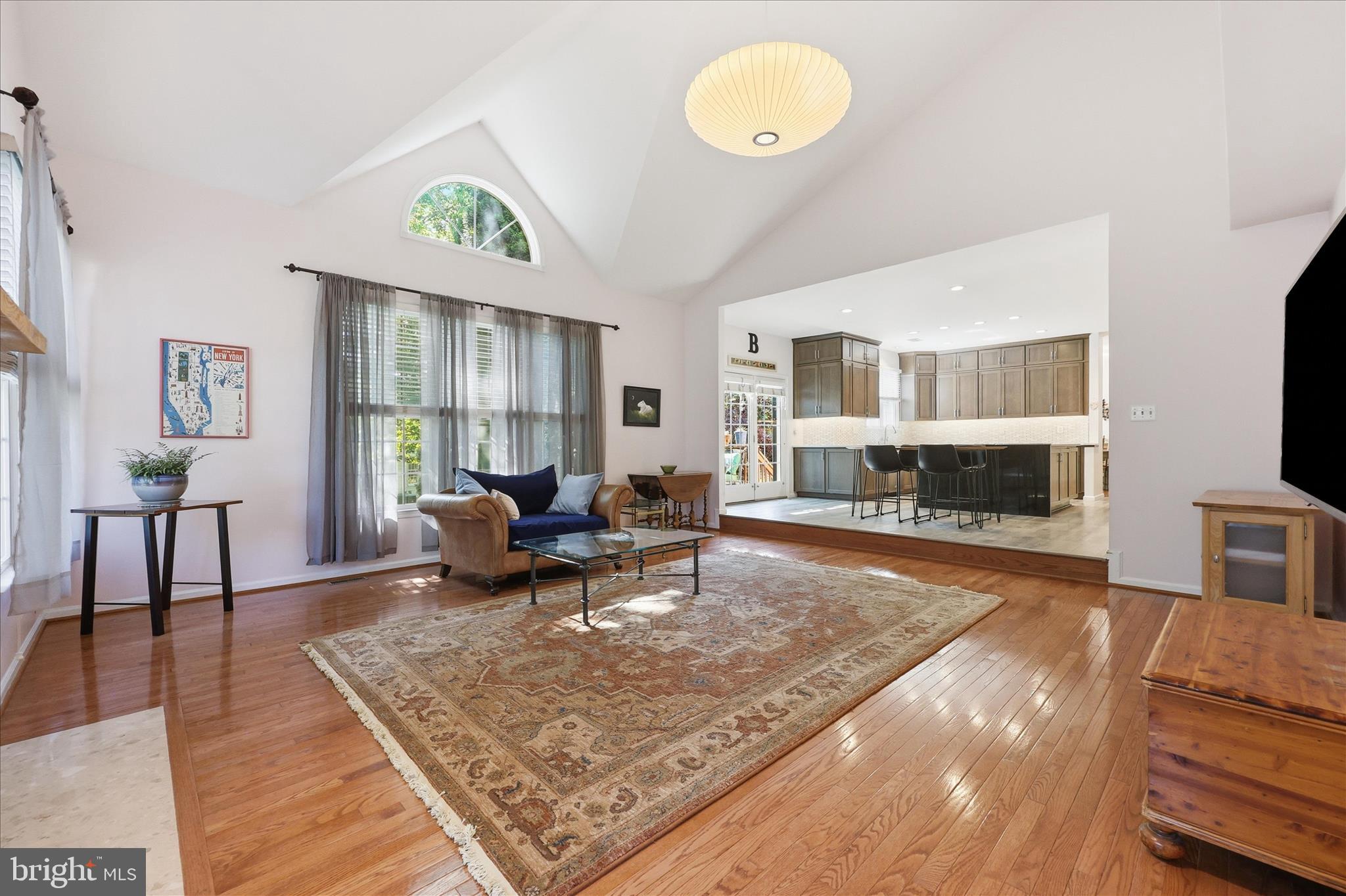 VILLAGE OF RIVER HILL - Residential