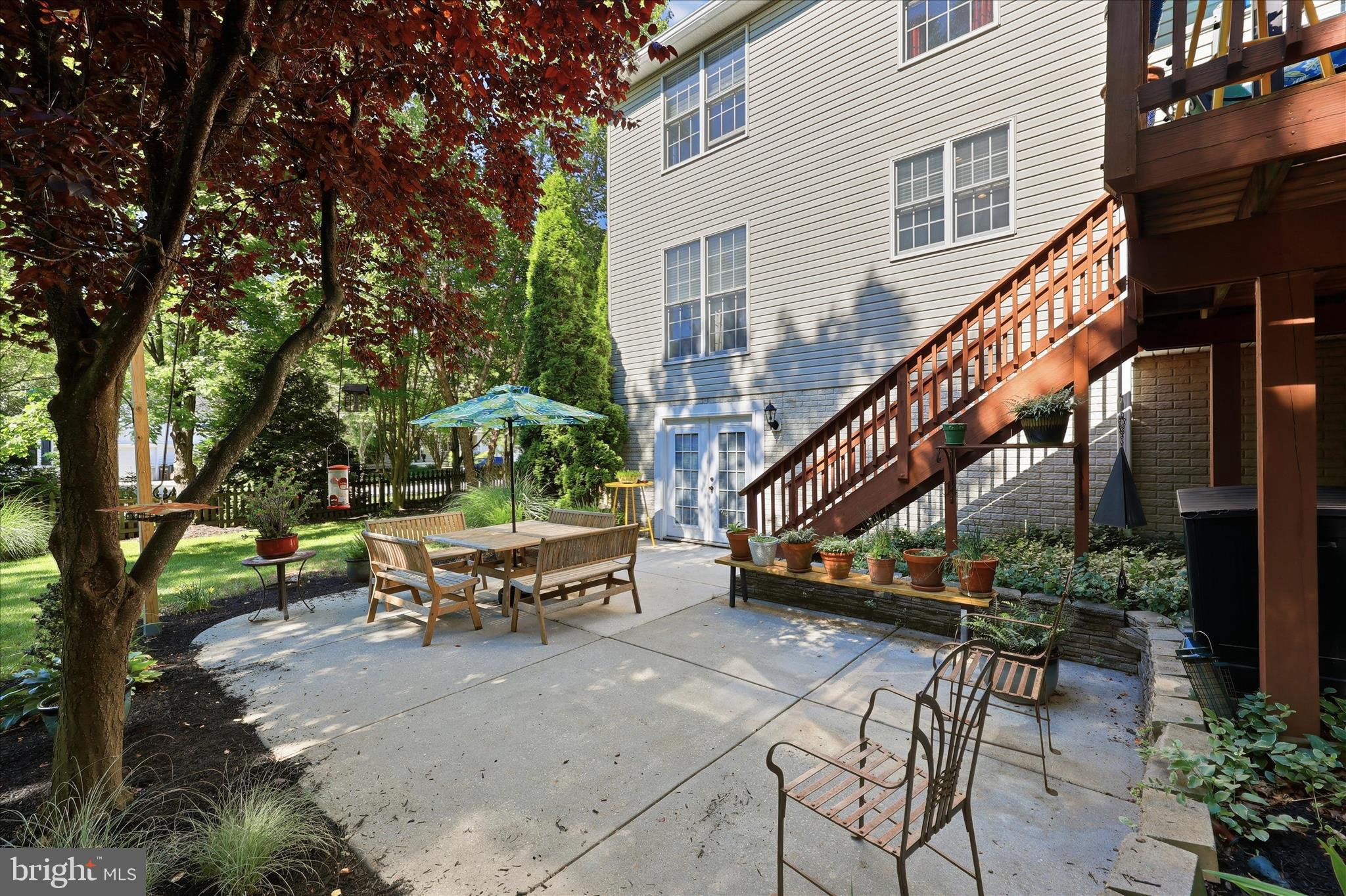 VILLAGE OF RIVER HILL - Residential