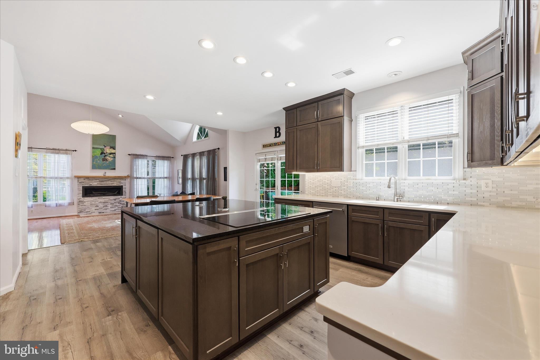 VILLAGE OF RIVER HILL - Residential