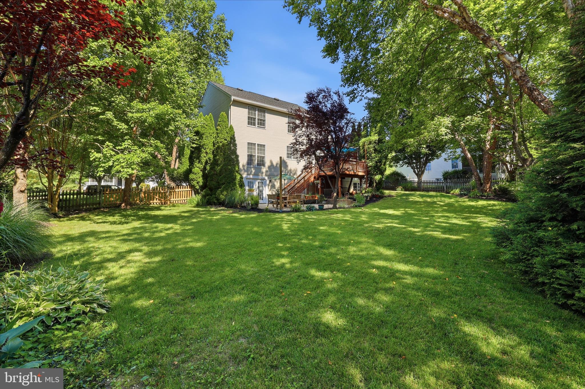 VILLAGE OF RIVER HILL - Residential