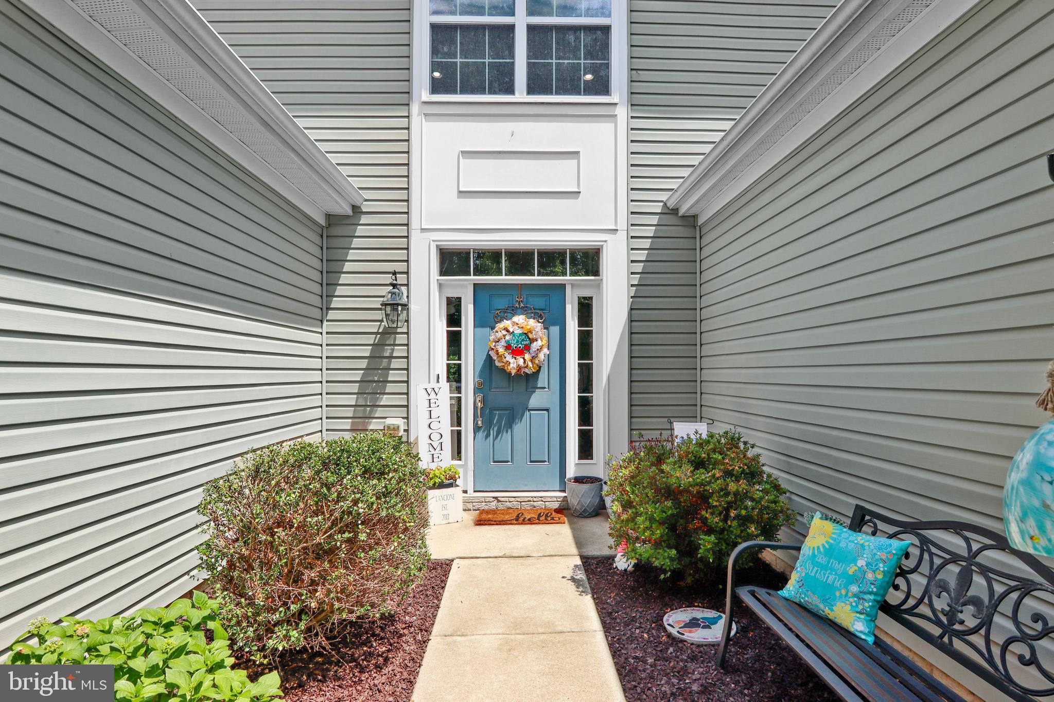 LAKELANDS AT EASTON - Residential