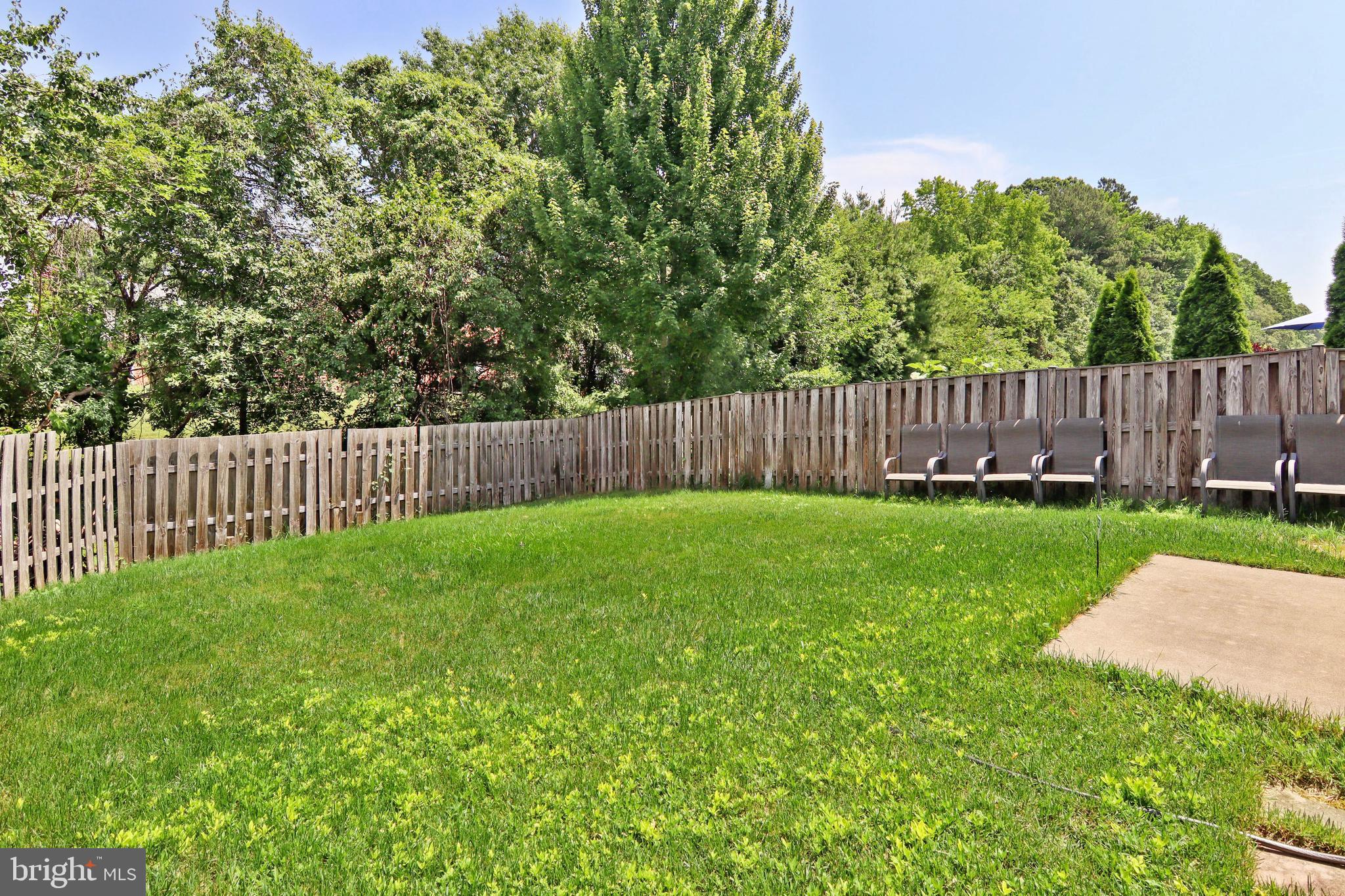 LAKELANDS AT EASTON - Residential