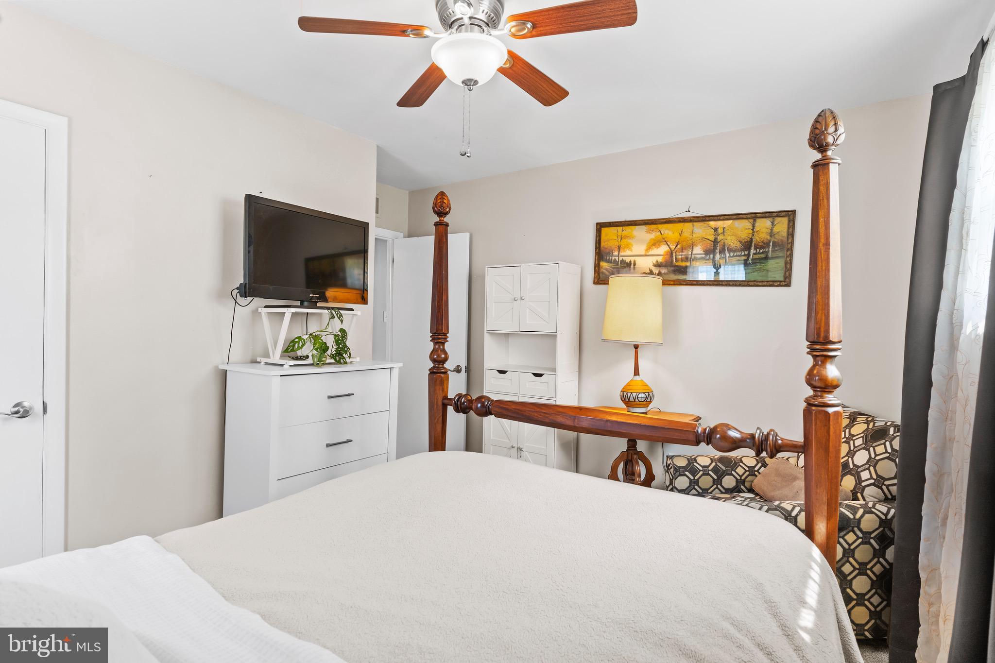 DELBROOK - Residential