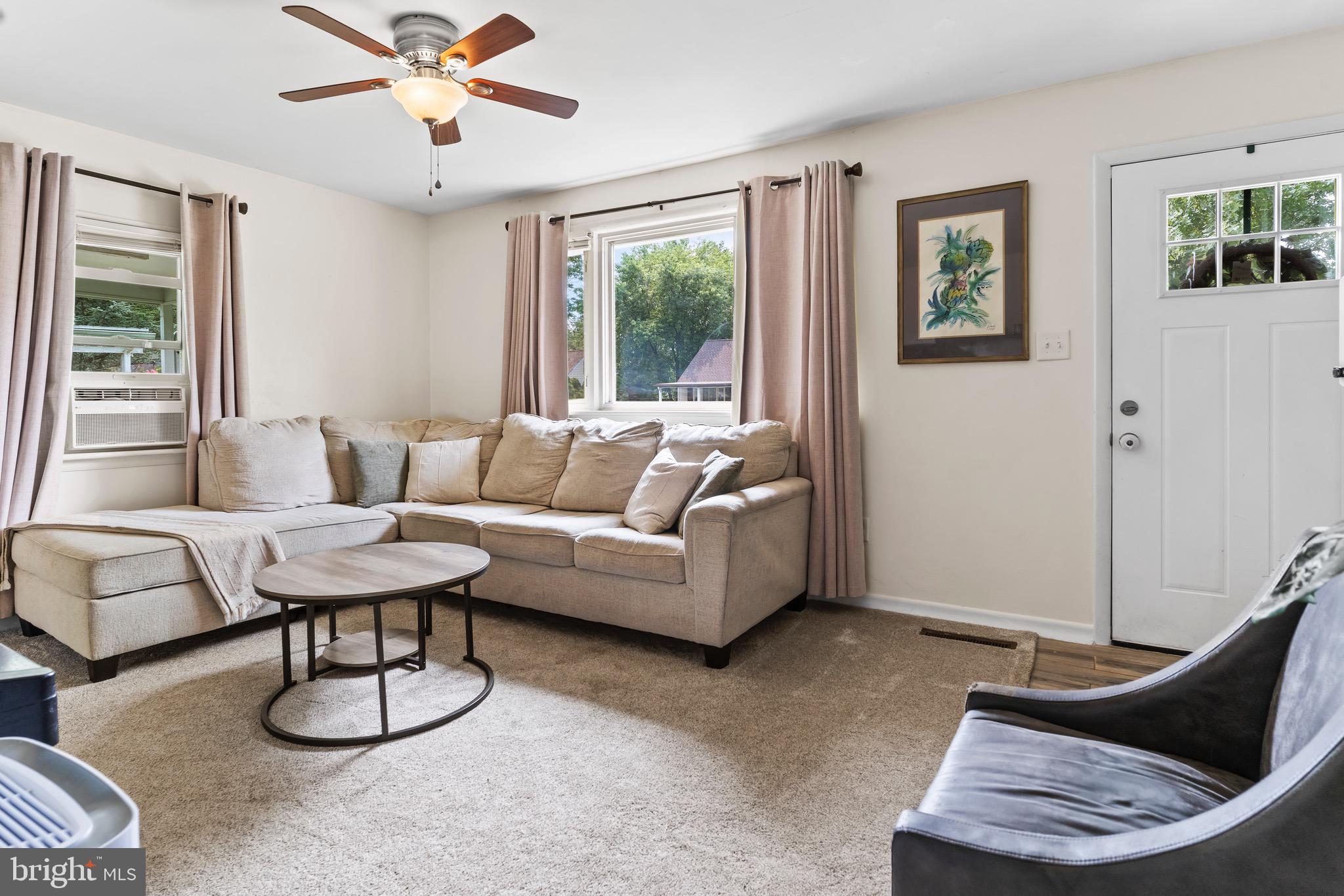 DELBROOK - Residential
