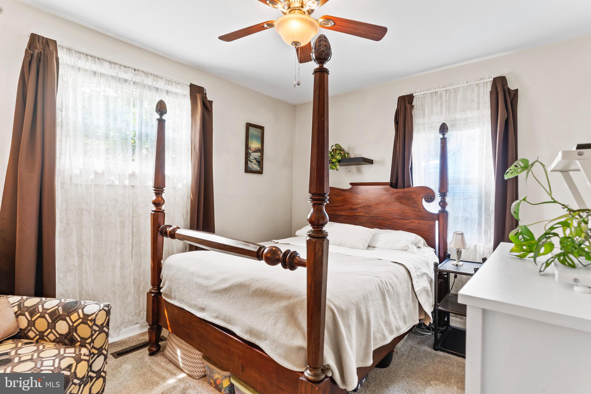 DELBROOK - Residential