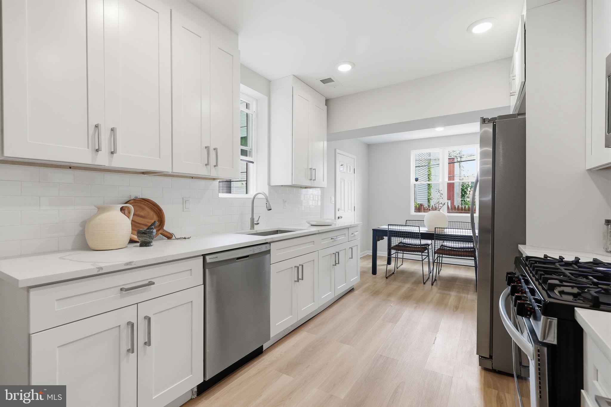 GRAYS FERRY - Residential