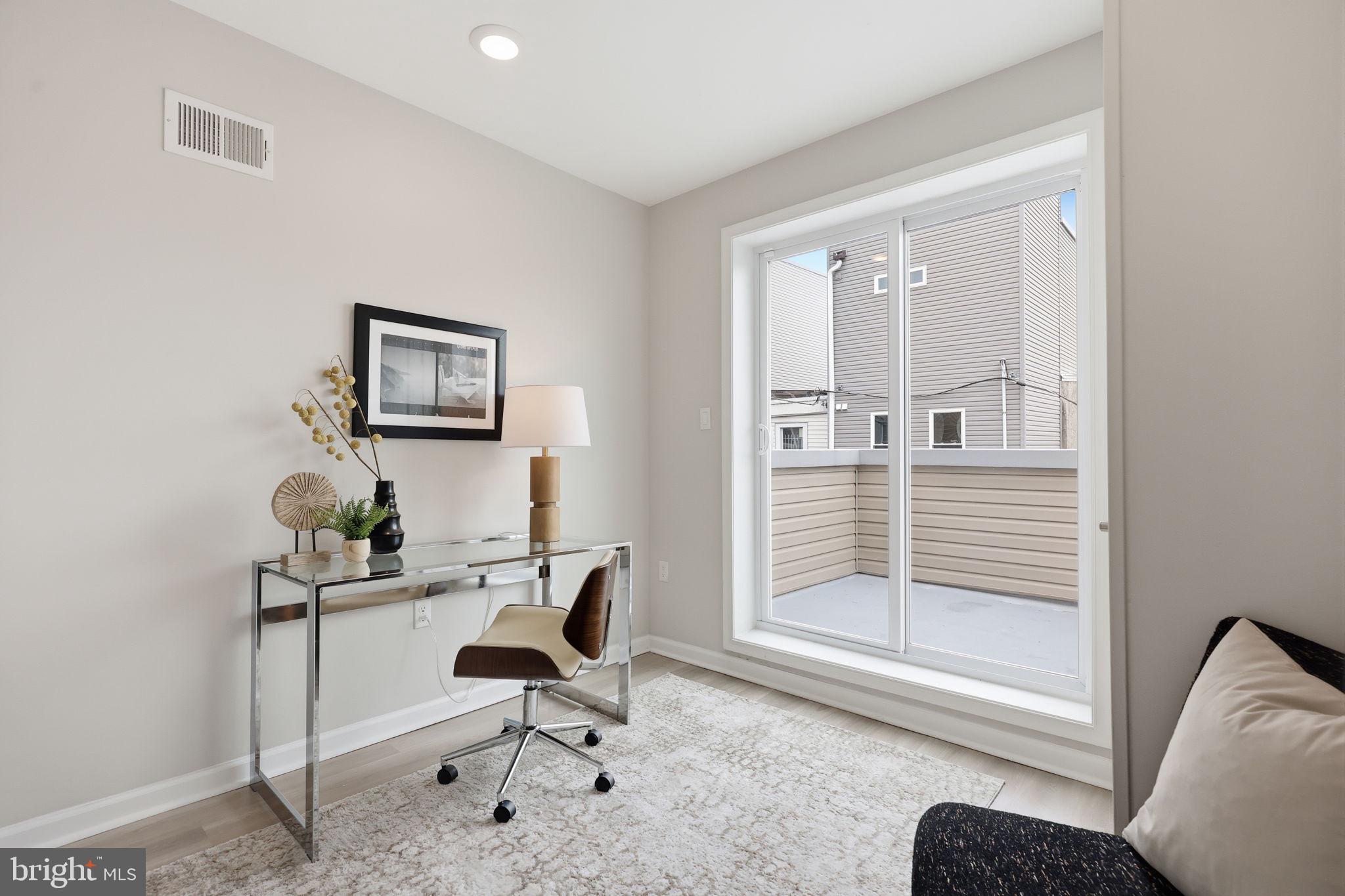 GRAYS FERRY - Residential