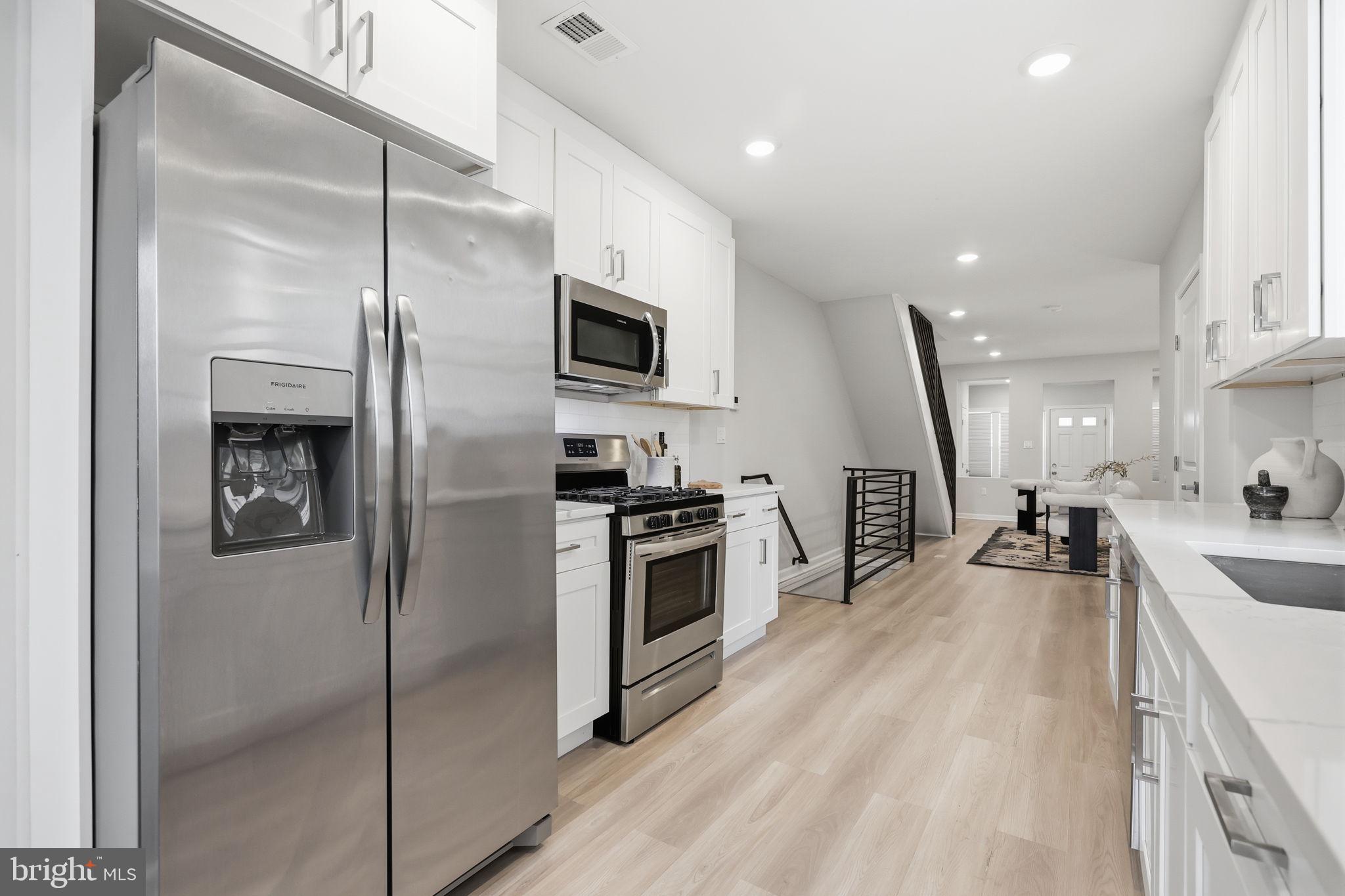 GRAYS FERRY - Residential