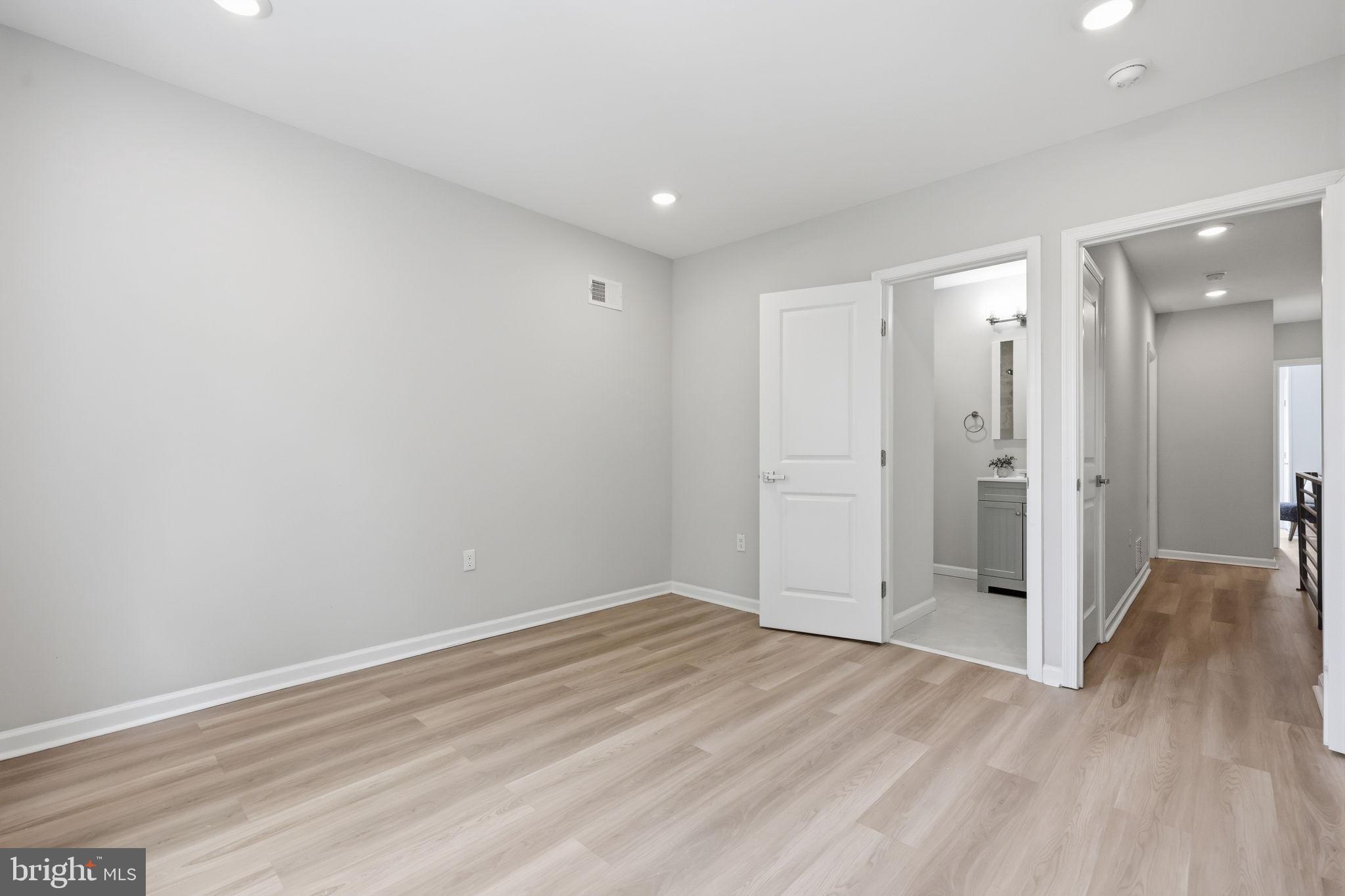 GRAYS FERRY - Residential