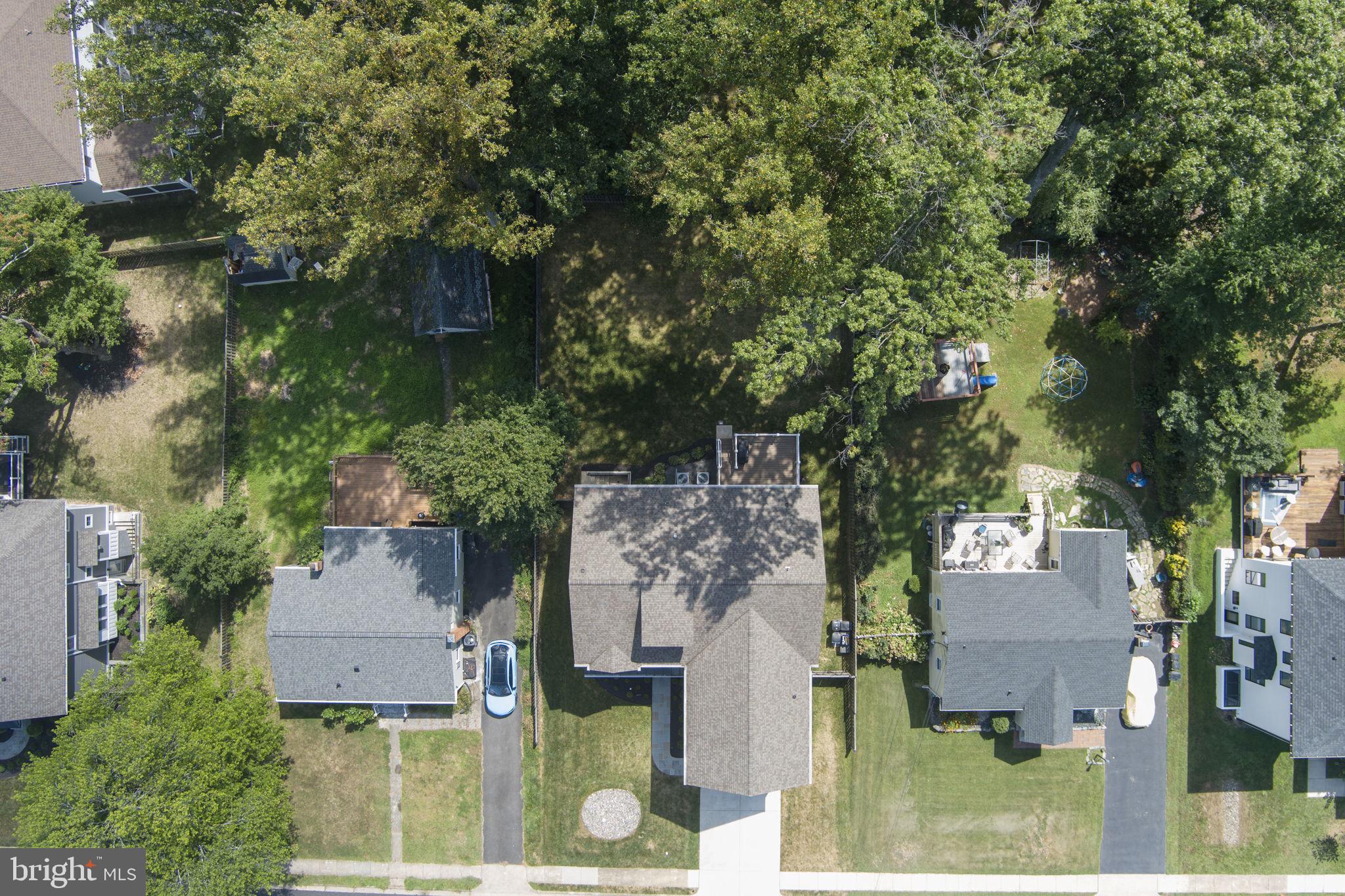 VIENNA WOODS - Residential