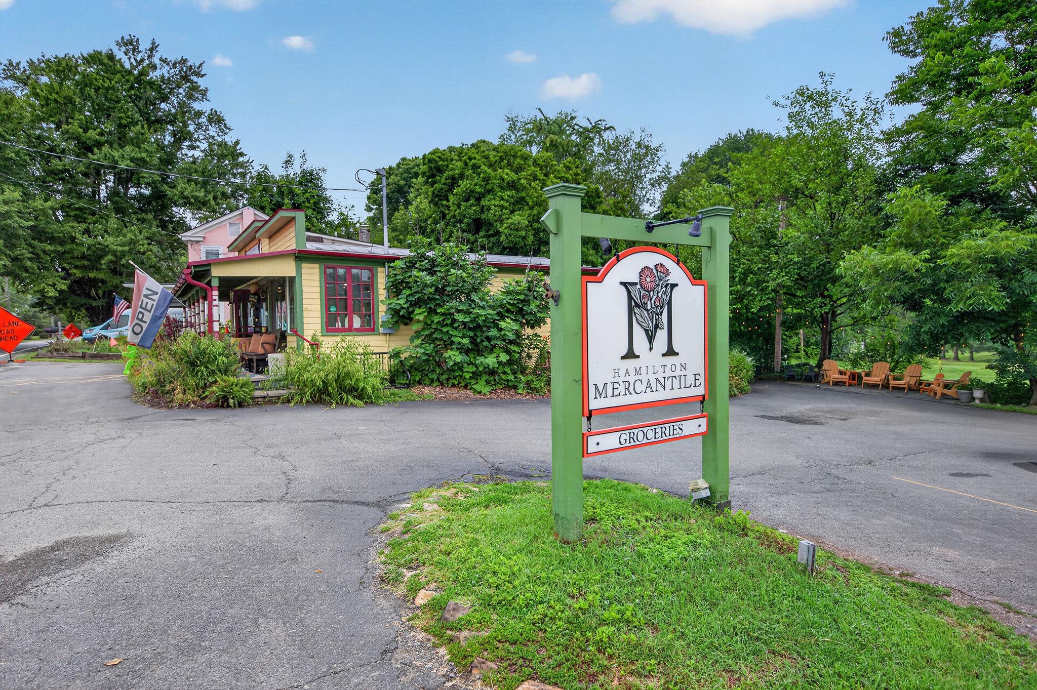 BROADOAK - Residential