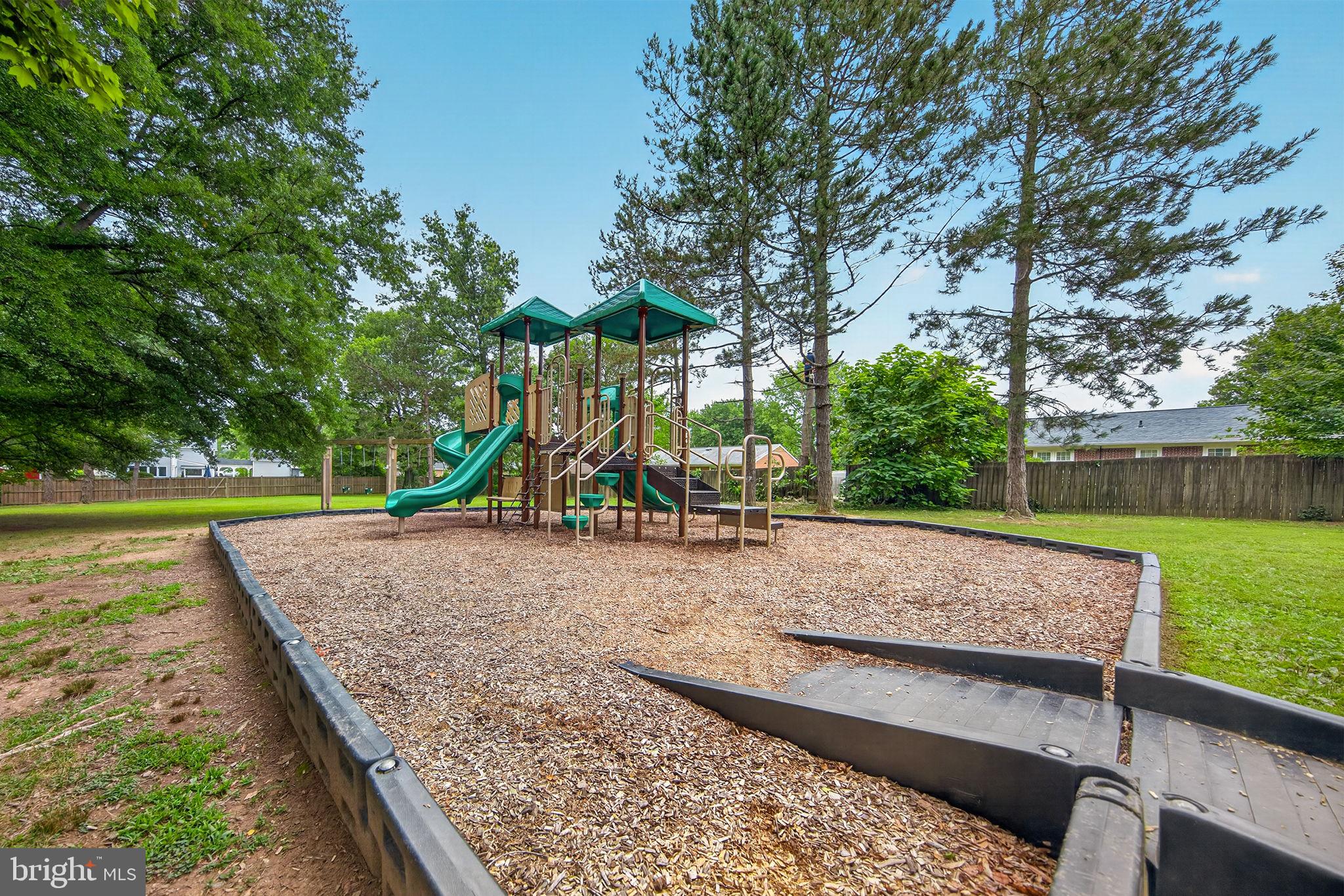 BROADOAK - Residential