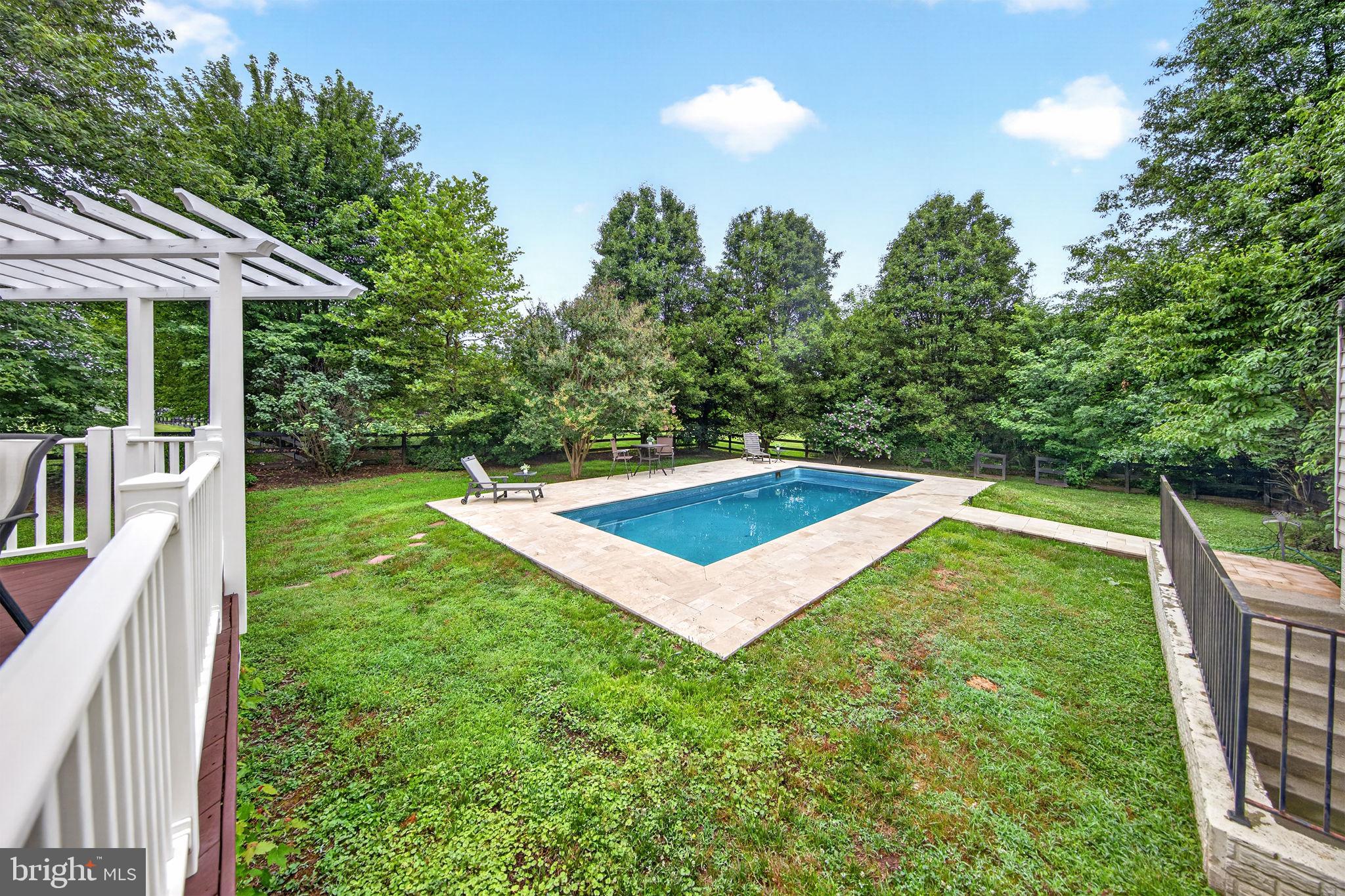 BROADOAK - Residential