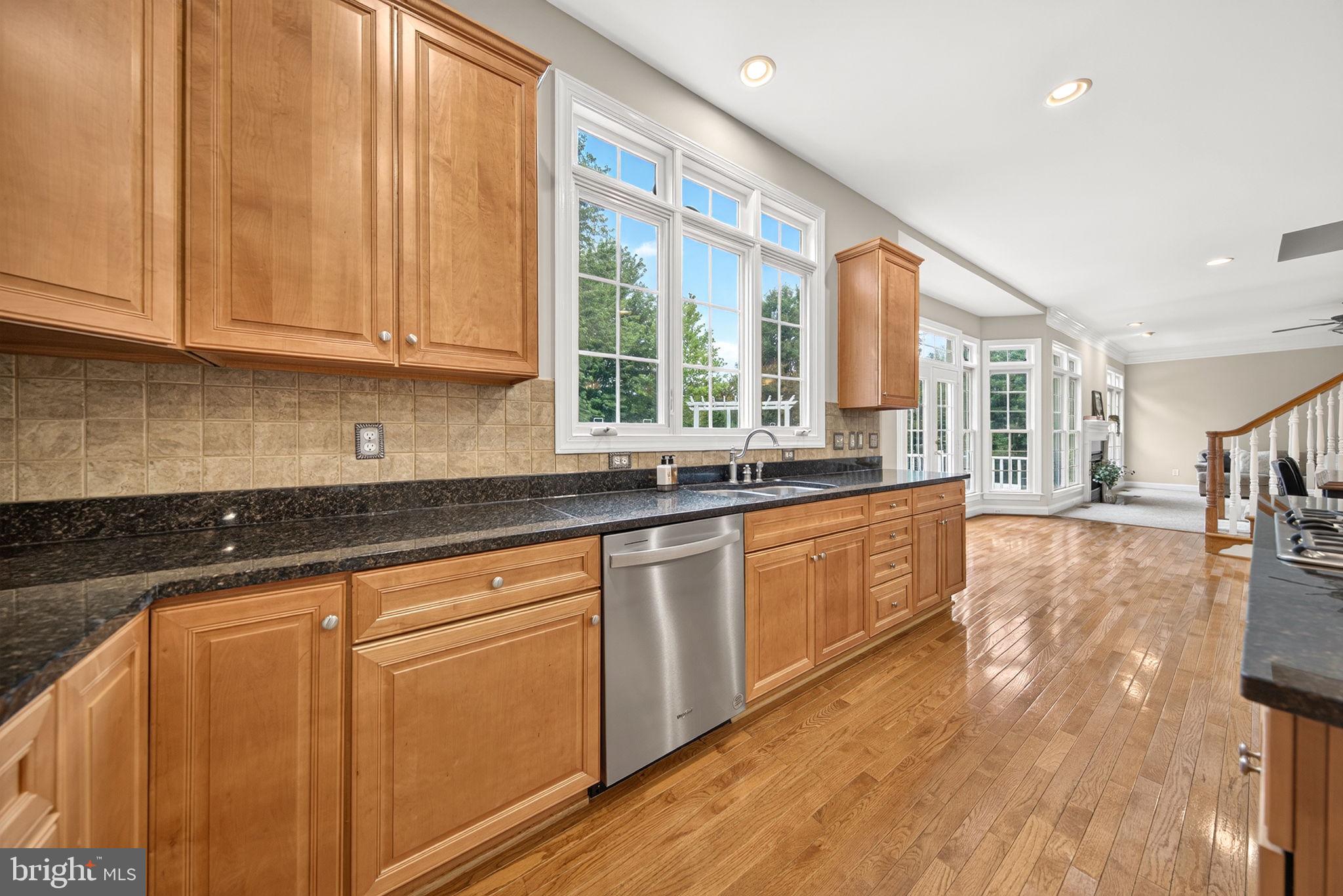 BROADOAK - Residential