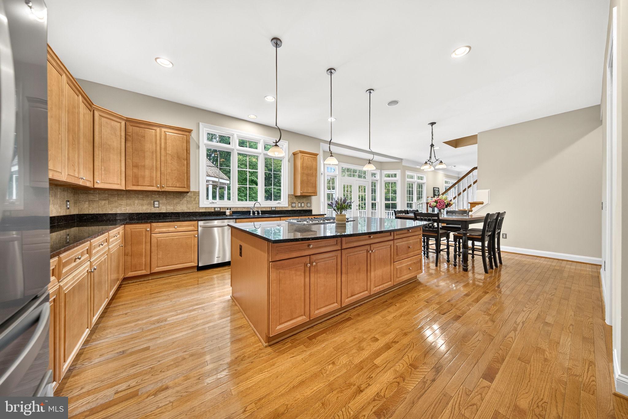 BROADOAK - Residential