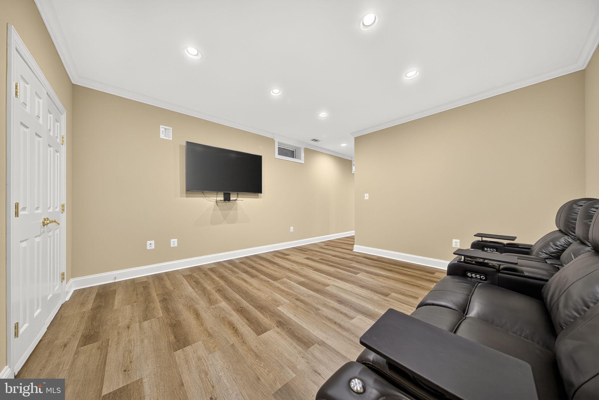 BROADOAK - Residential
