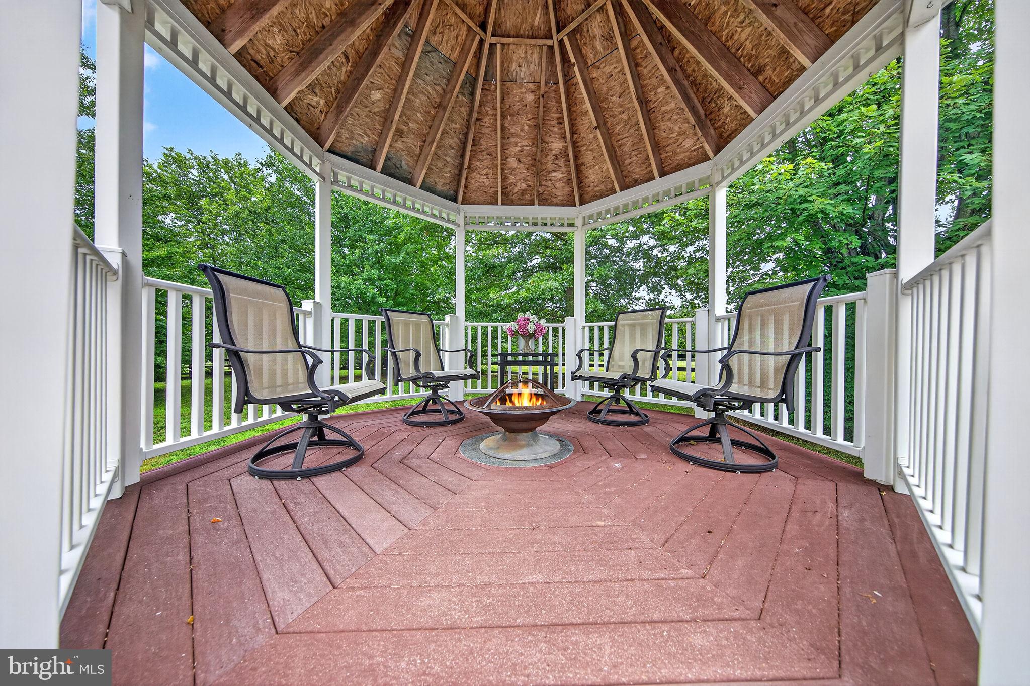 BROADOAK - Residential