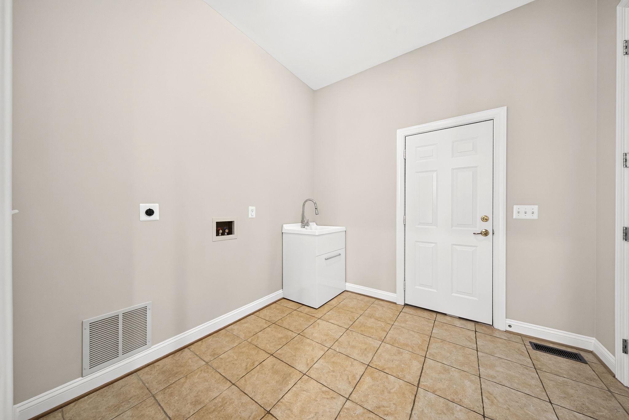 BROADOAK - Residential