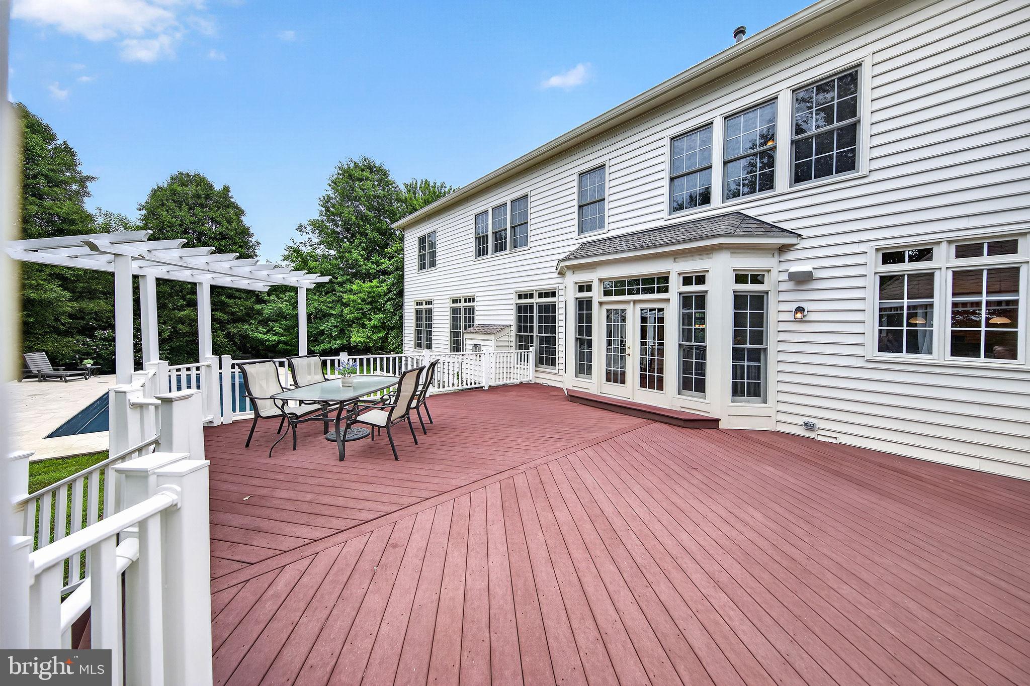BROADOAK - Residential
