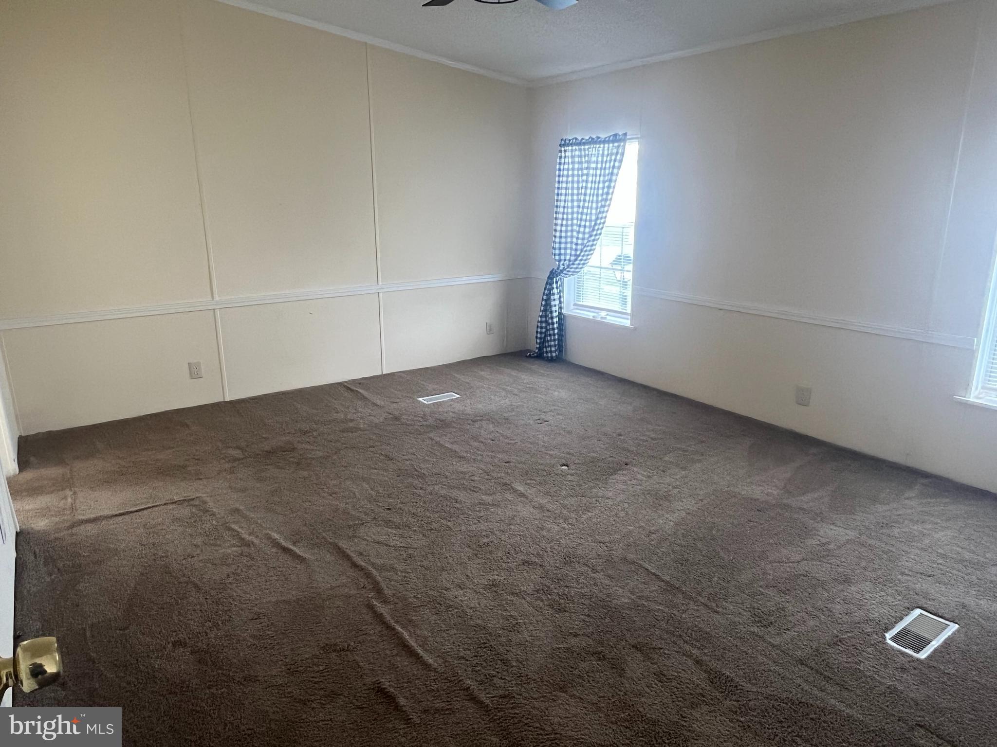 ROYAL CREST ESTATES - Residential