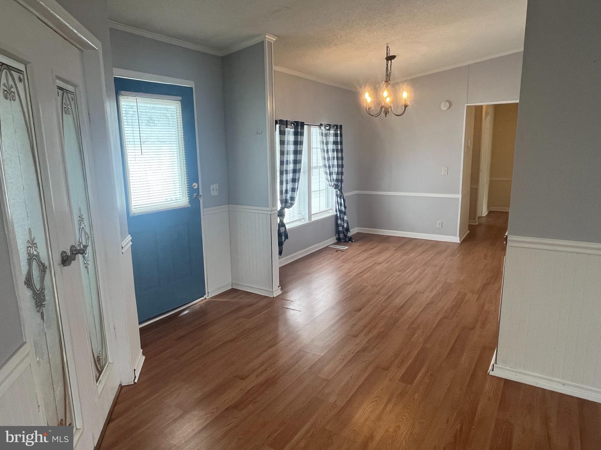 ROYAL CREST ESTATES - Residential