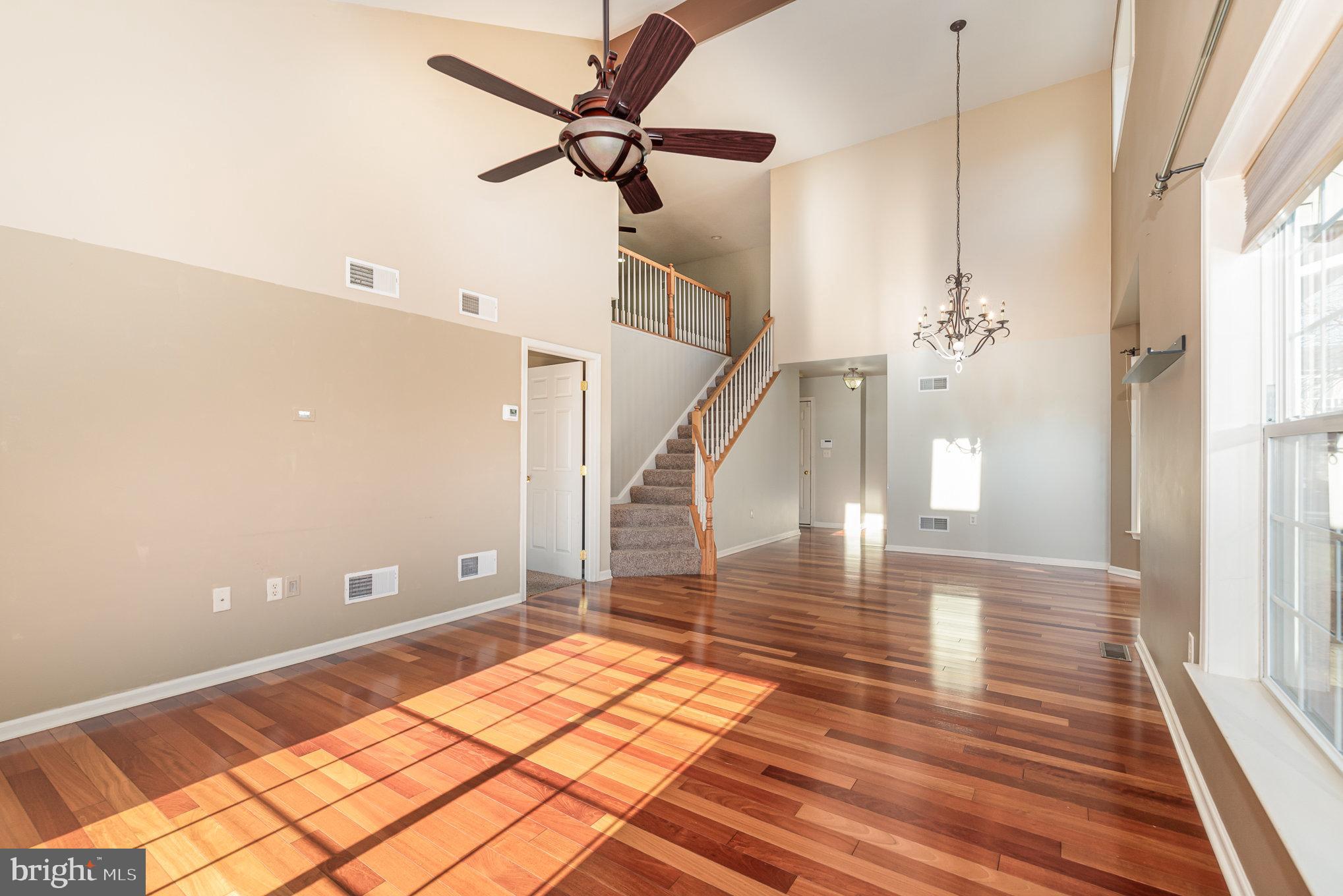 SILVER CREEK - Residential
