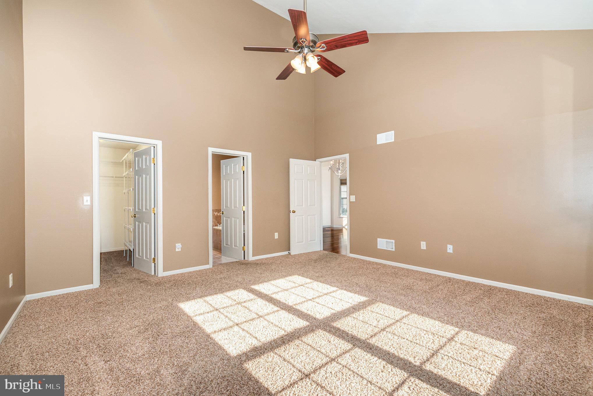 SILVER CREEK - Residential