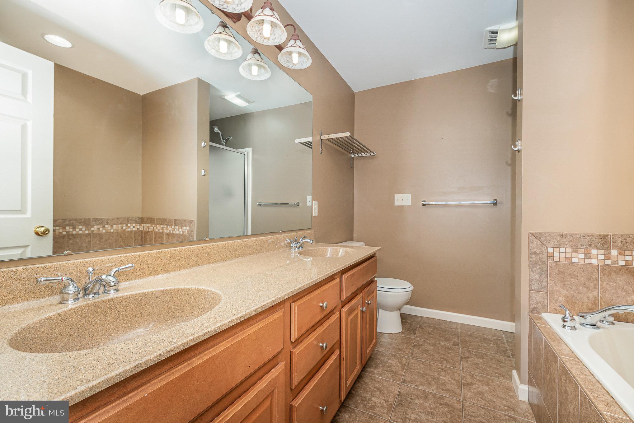 SILVER CREEK - Residential