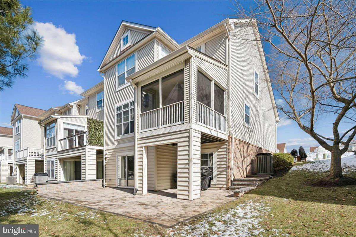 WAVERLY WOODS - Residential Lease